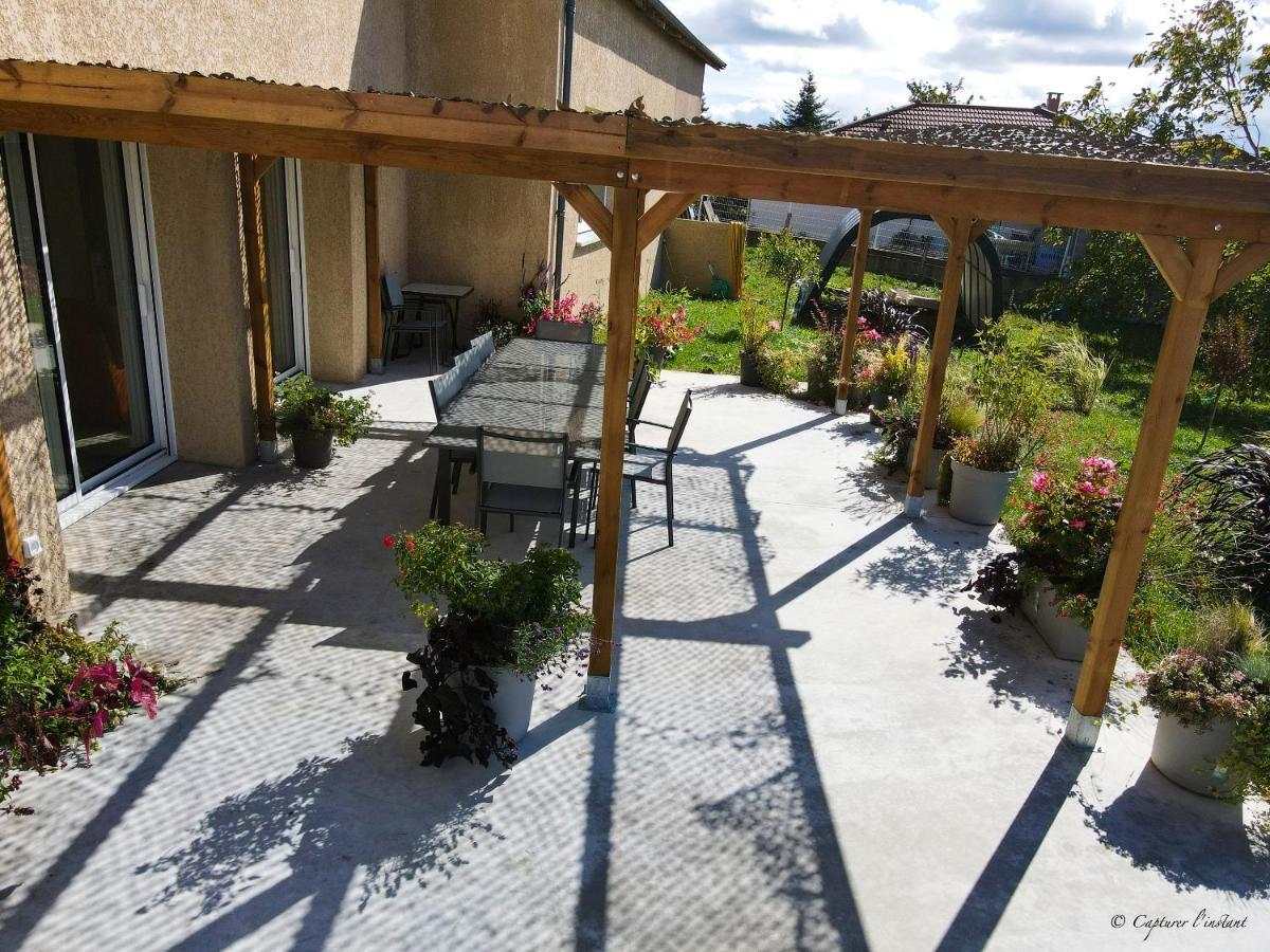 Villa Elegante A Panissieres Avec Piscine Privee Exterior foto